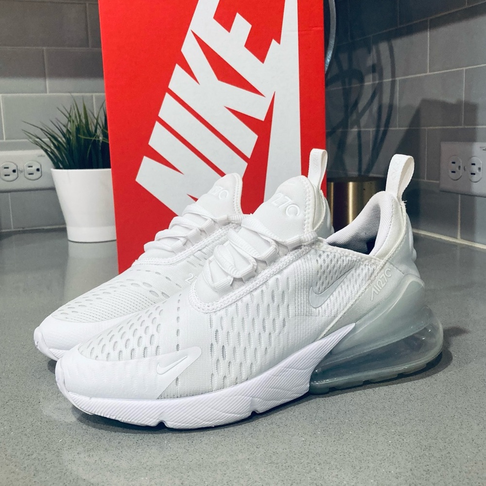 Nike Air Max 270 Triple White Shoes Sz 6.5W / 5Y